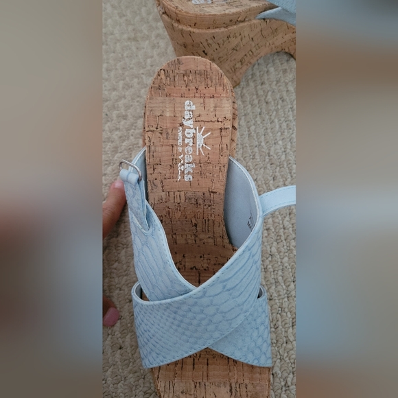 Nina Harper Sky-Blu wedge sandal - Picture 1 of 13